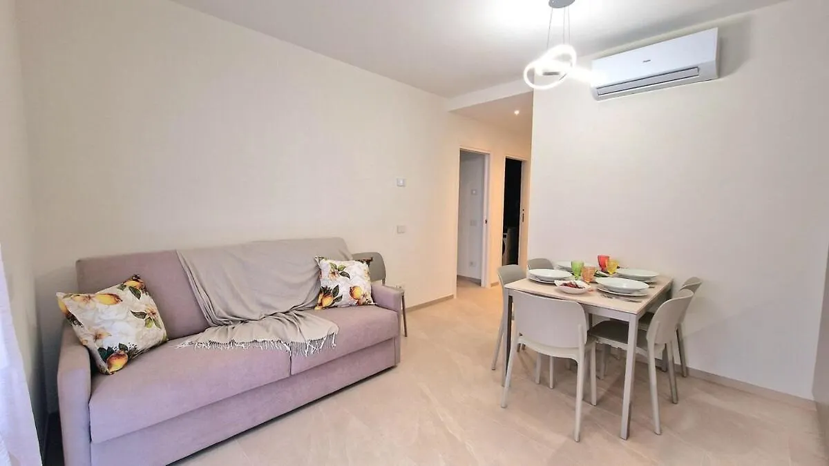 Soleil Pool Apartment Bardolino Itálie